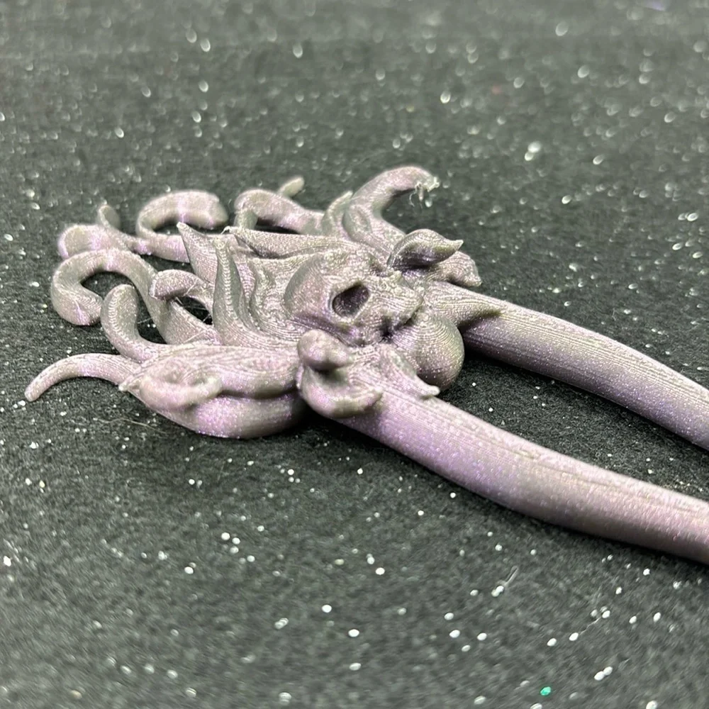 💀✨ Goth‎ Skull Hair Pin✨💀 Purple Color Shift Hair Accessory with Skull